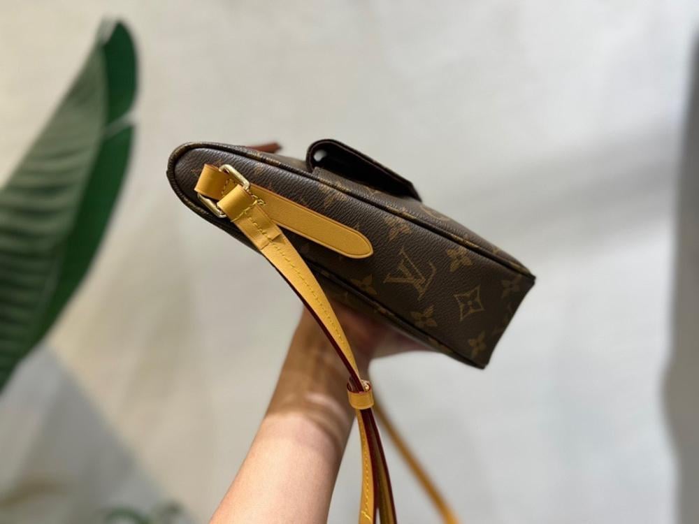 Modern Elegant Bag