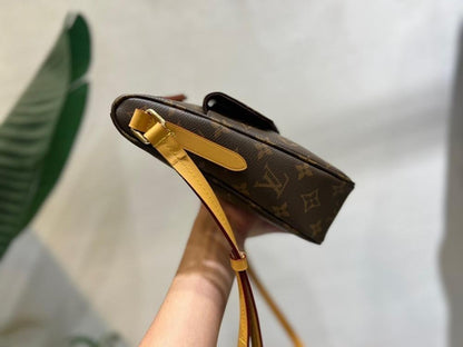 Modern Elegant Bag