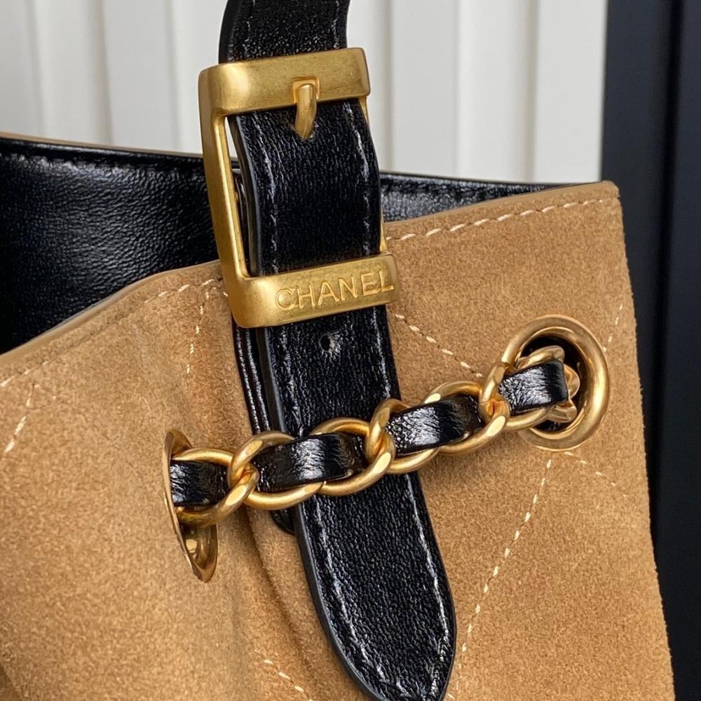 Alma Leather Hobo Bag