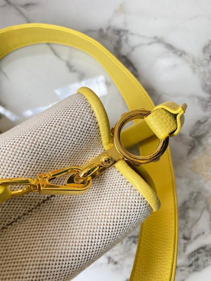 Stylish Embroidered Leather Shoulder Bag – Special Edition