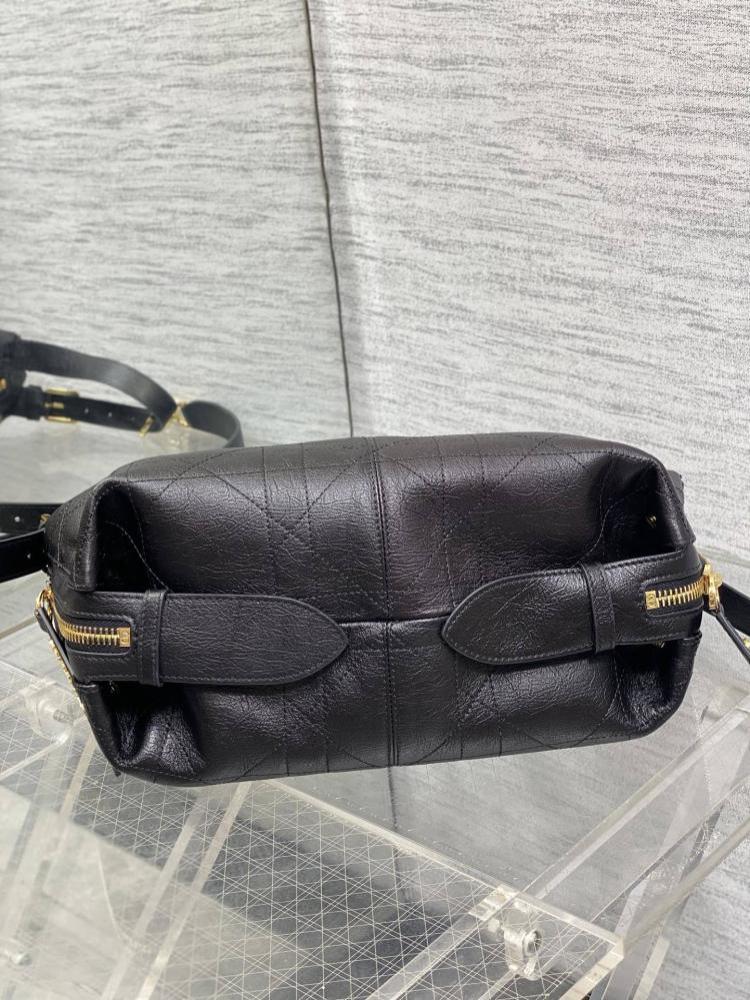 Alma Gold Leather Hobo Bag
