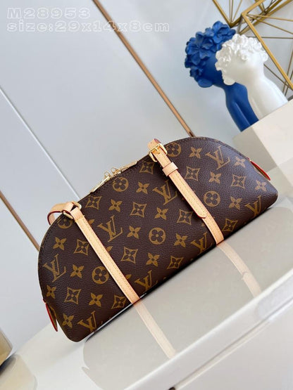 Classic Shoulder Bag