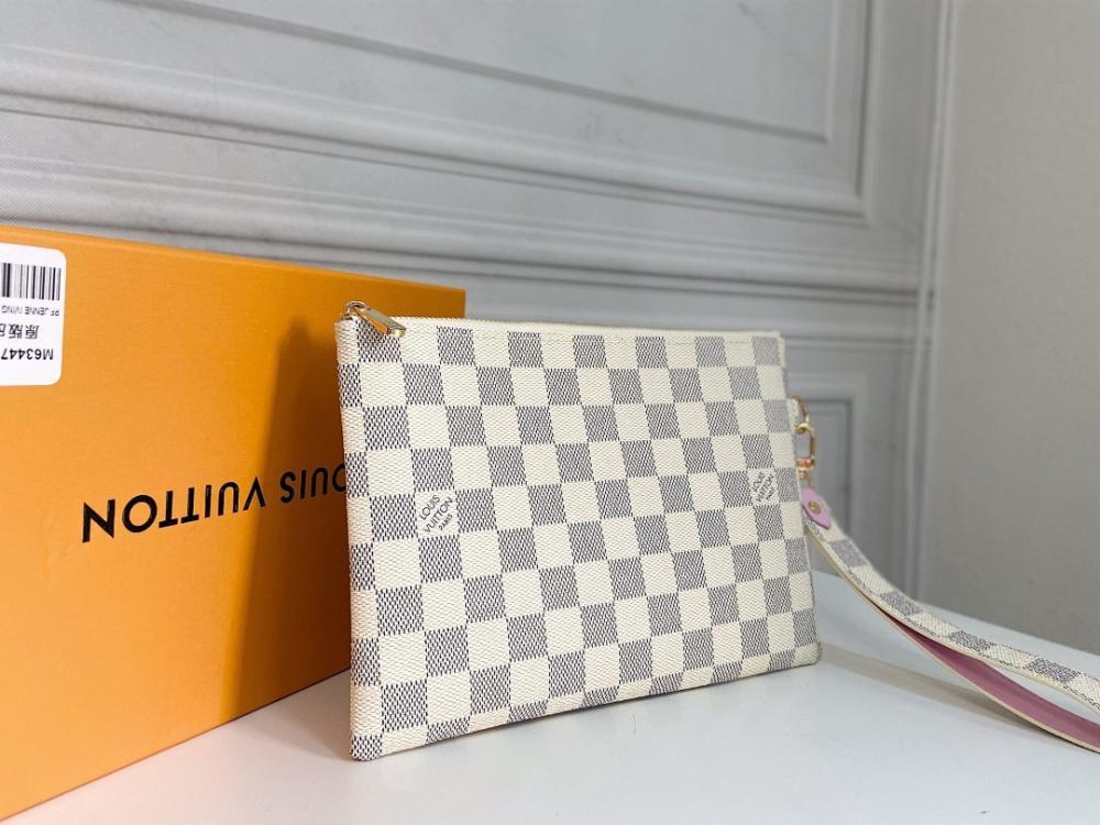 Italian-Inspired Elegant Embroidered Crossbody Bag