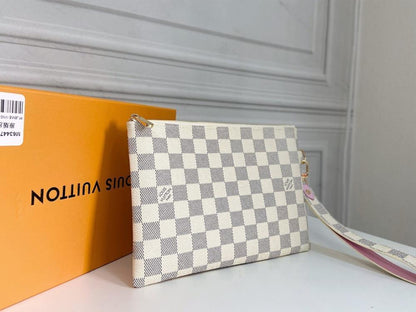 Italian-Inspired Elegant Embroidered Crossbody Bag