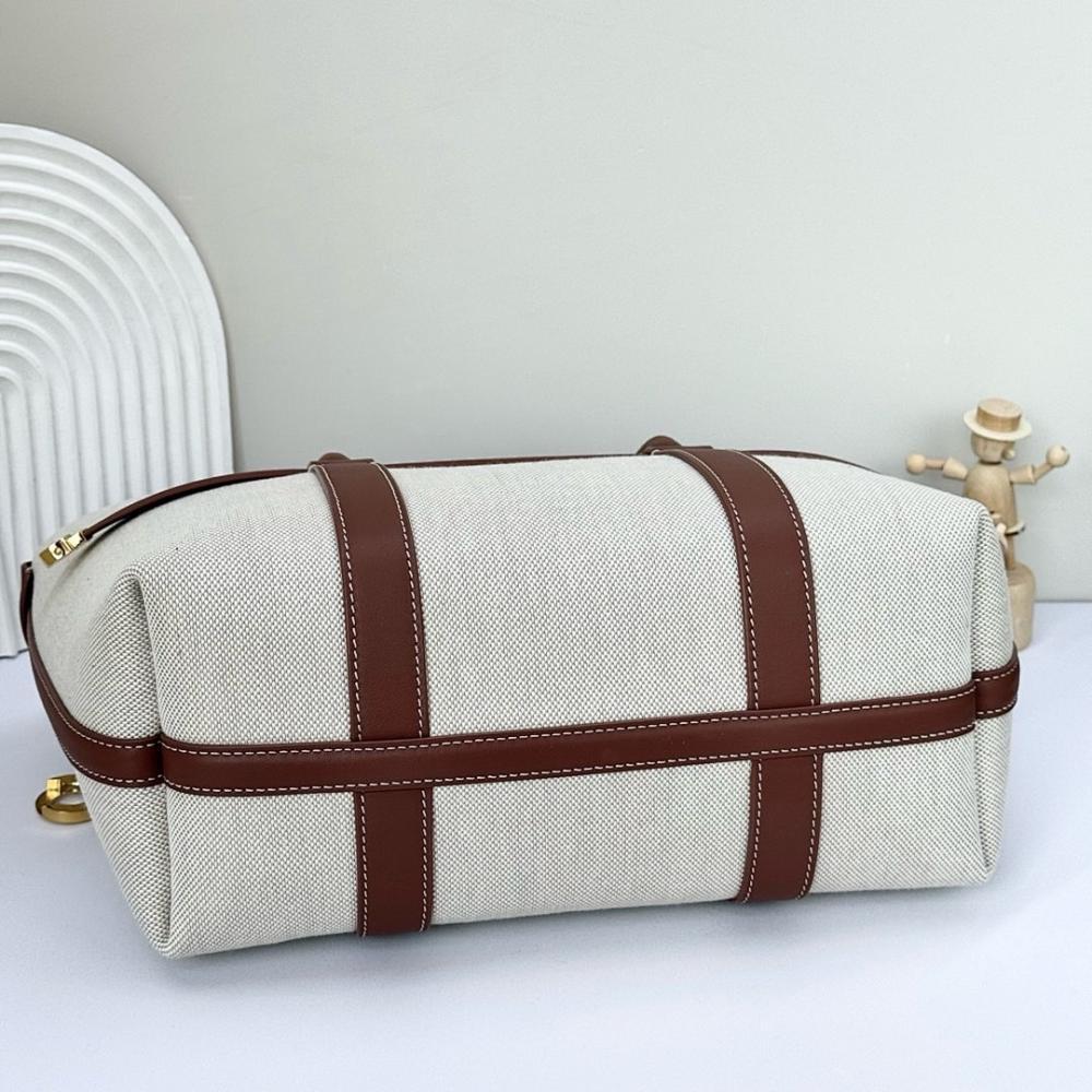 Modern Refined Leather Tote Bag