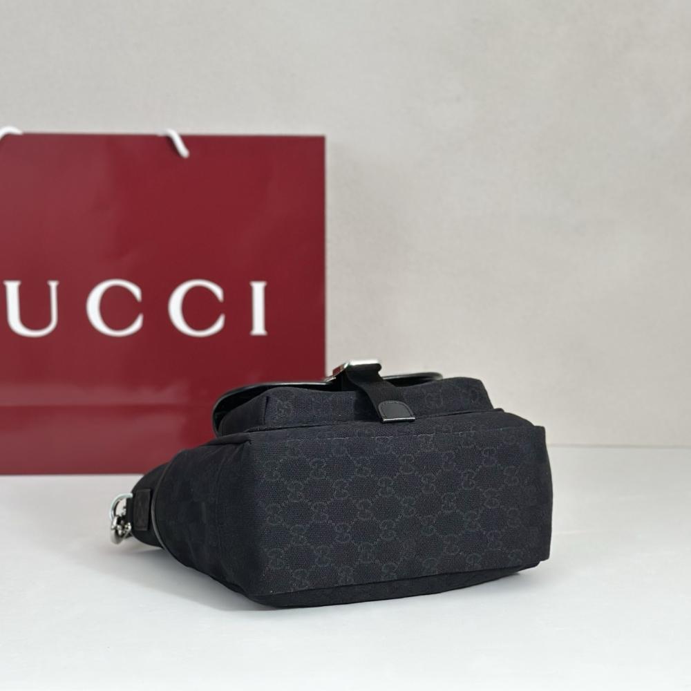 Classic Leather Top Handle Bag
