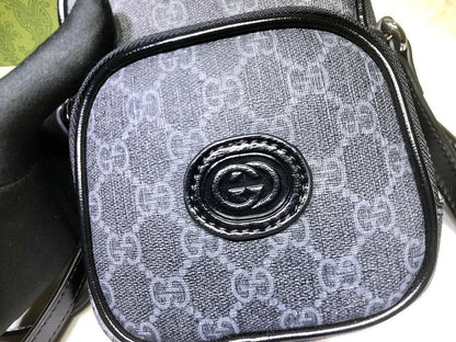 Modern Leather Crossbody Bag – Limited Edition