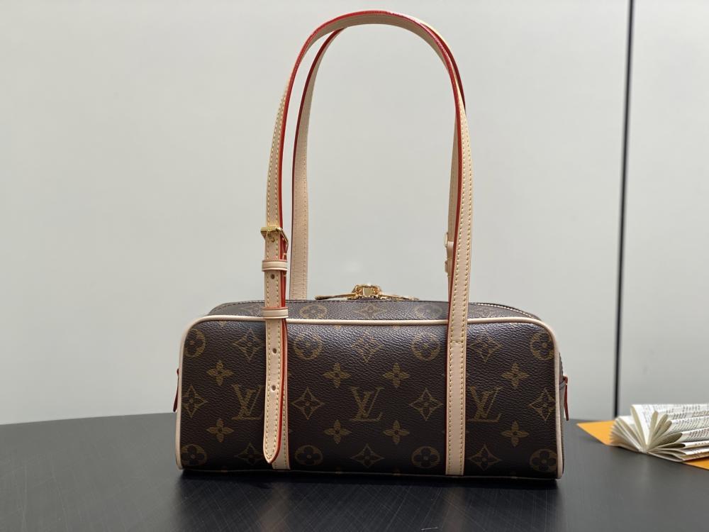 Alma Shoulder Bag