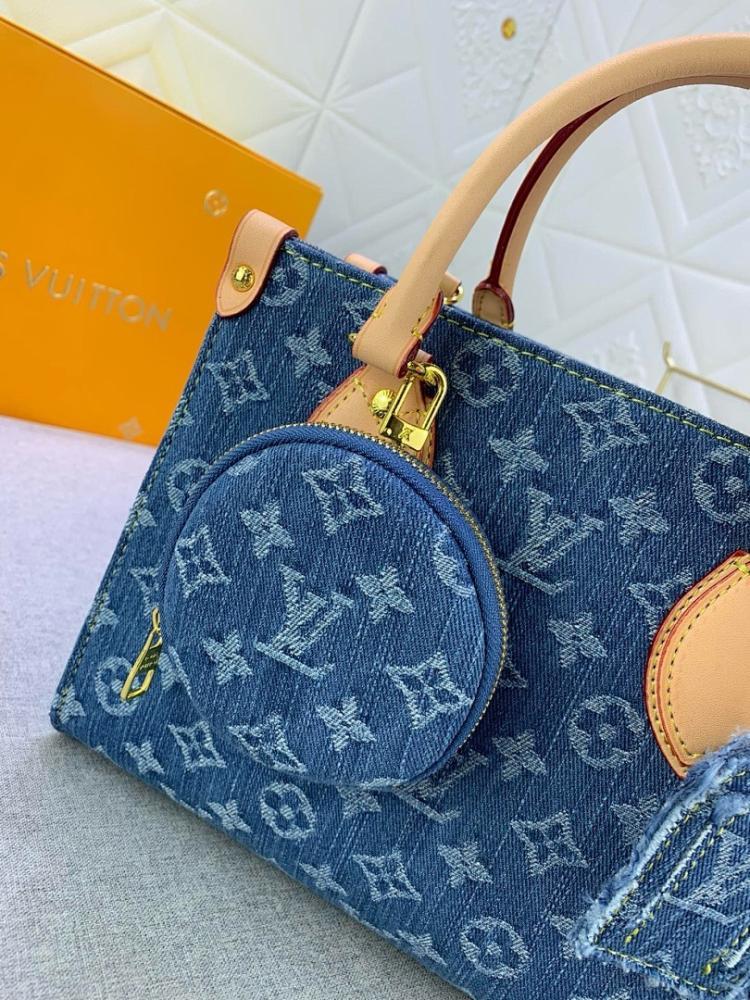 Modern Elegant Denim Shoulder Bag – Limited Edition