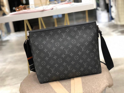 Elegant Stylish Monogram Leather Shoulder Bag – Special Edition
