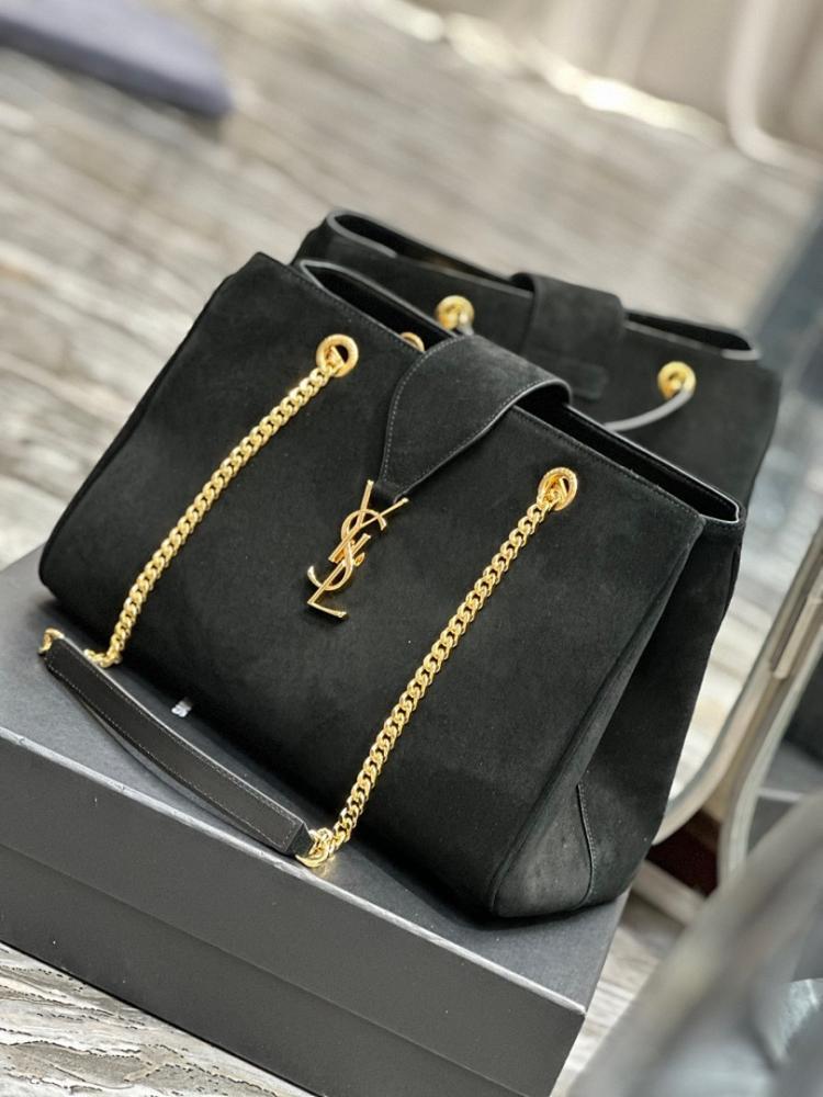 Italian-Inspired Luxury Leather Travel Bag