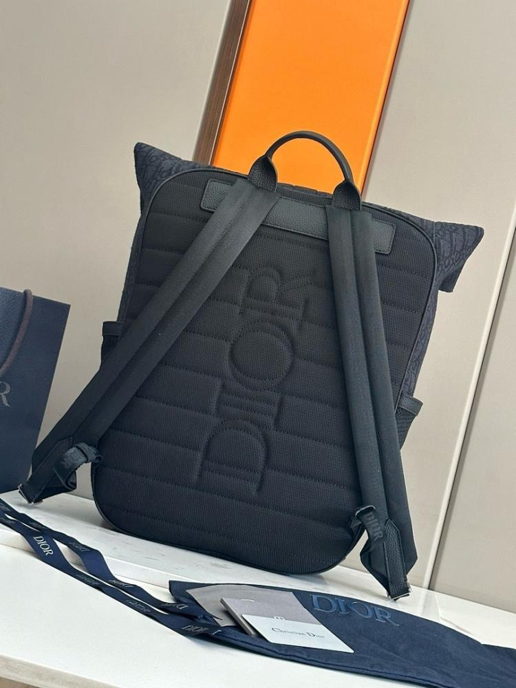 Modern Elegant Quilted Leather Shoulder Bag
