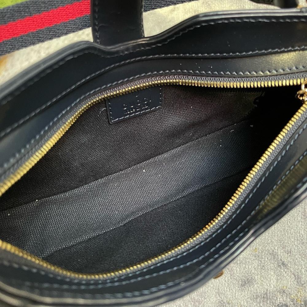 Modern Premium Crossbody Bag