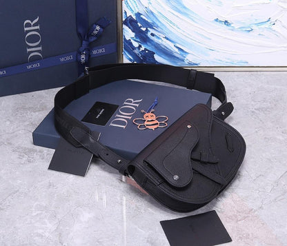 Modern Elegant Leather Crossbody Bag