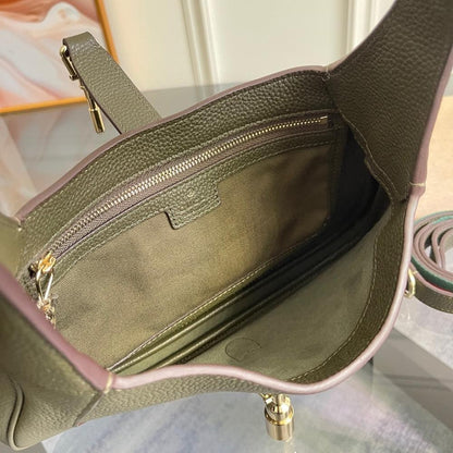 Italian-Inspired Stylish Bag