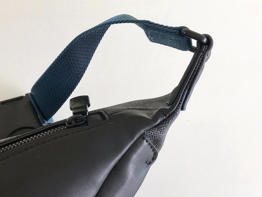 Modern Italian-Inspired Calfskin Crossbody Bag