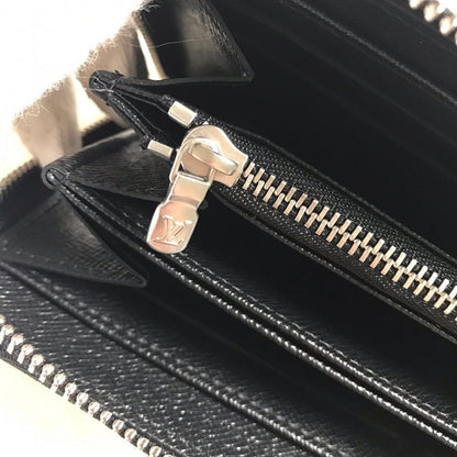 Modern Wallet