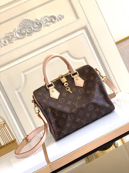 Modern Elegant Shoulder Bag