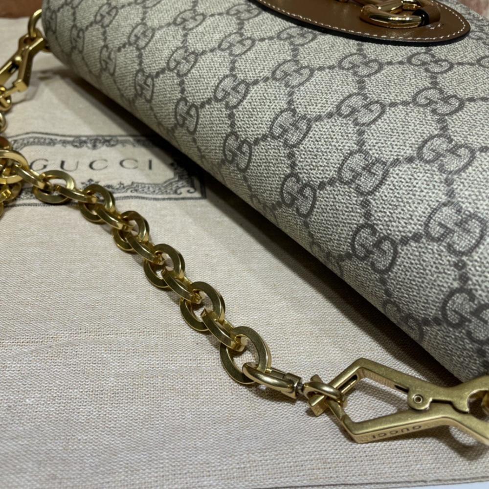 Elegant Shoulder Bag