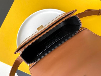 Modern Elegant Leather Bag – Special Edition