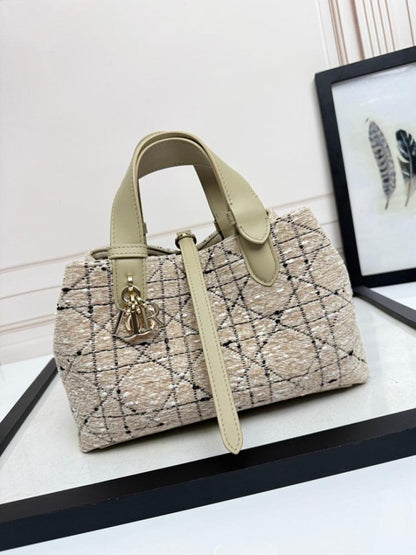 Italian-Inspired Elegant Blue Jacquard Shoulder Bag