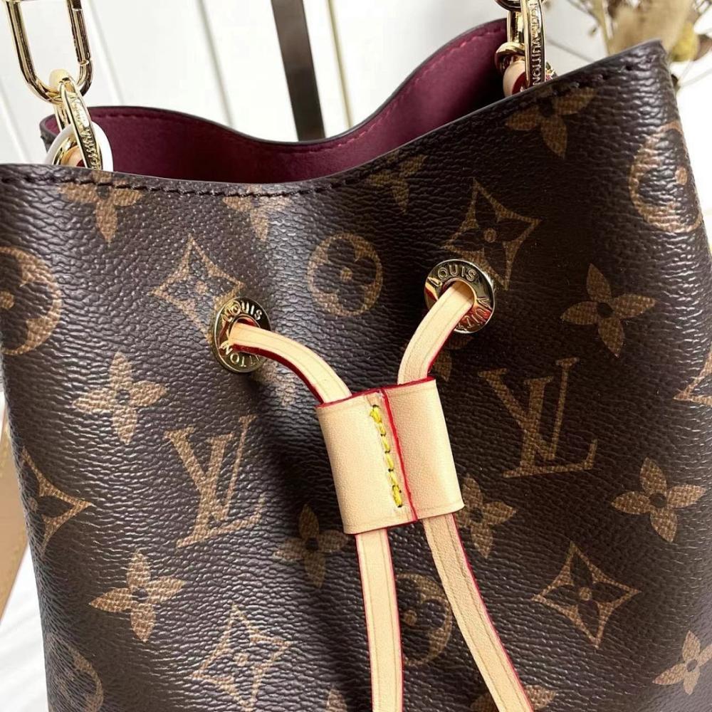 Stylish Refined Leather Bucket Bag