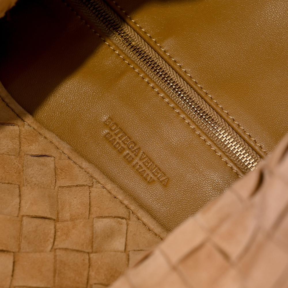 Classic Leather Top Handle Bag