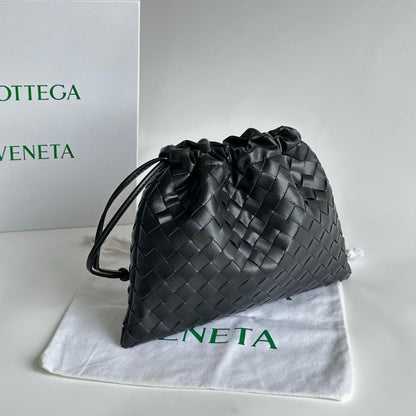 Modern Refined Leather Shoulder Bag