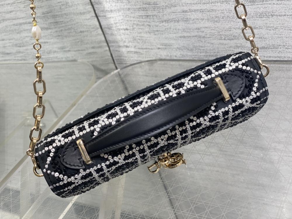 Embroidered Wallet