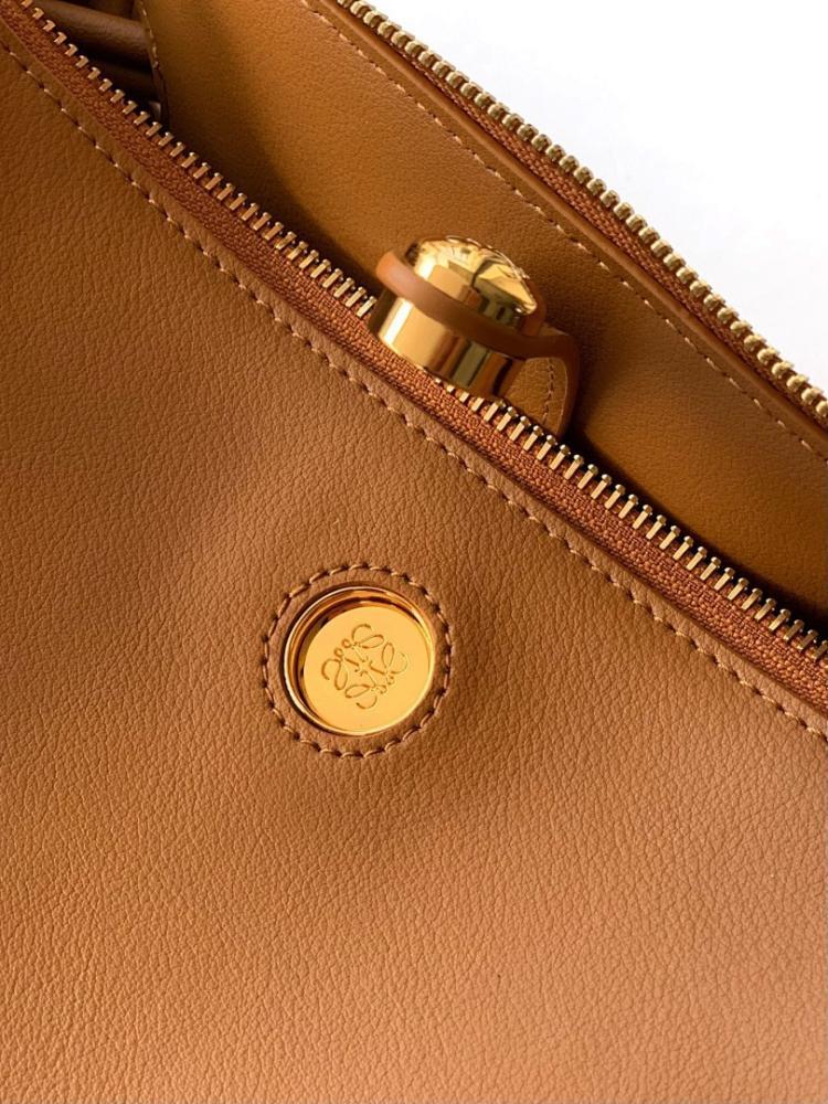 Elegant Gold Calfskin Bag – Limited Edition
