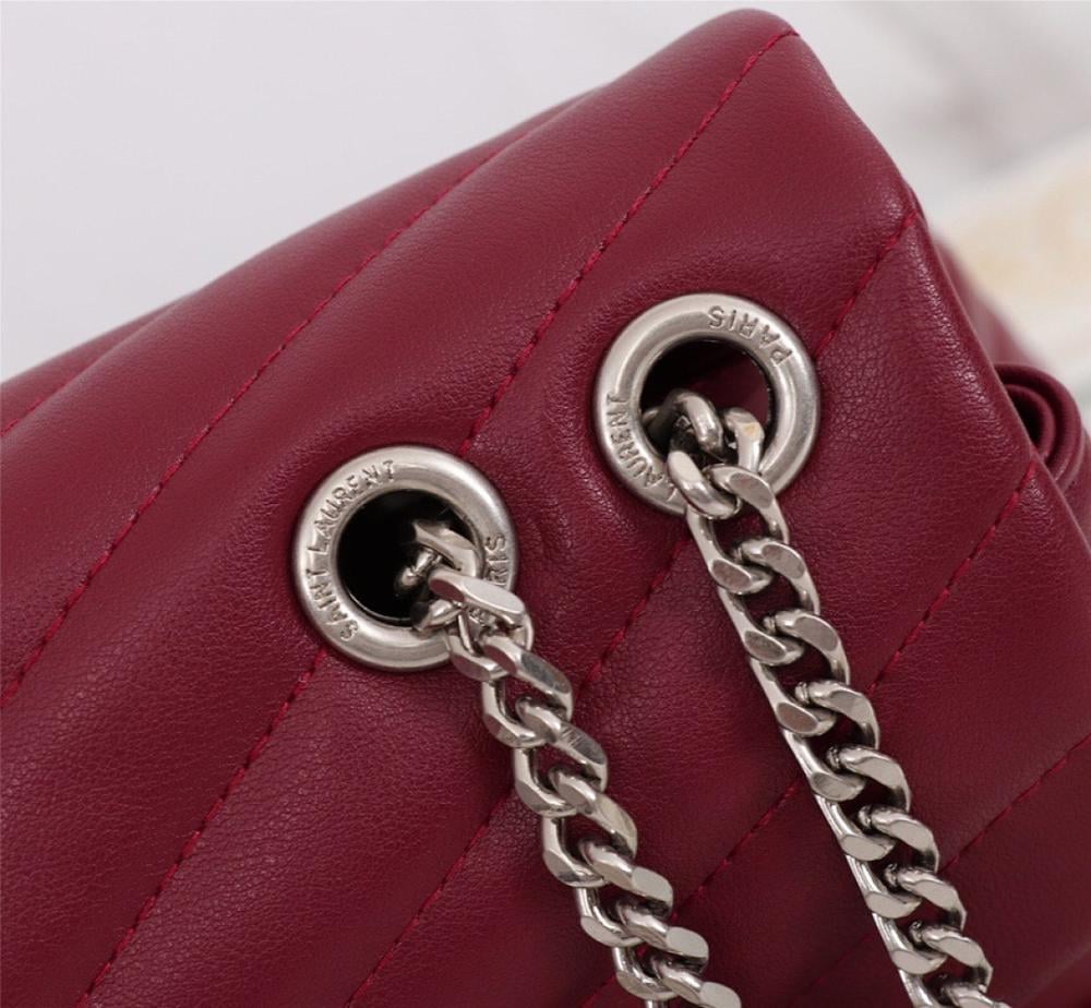 Luxury Stylish Silver Leather Shoulder Bag – Special Edition