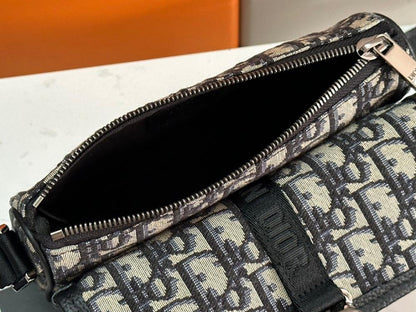 Stylish Black Printed Jacquard Crossbody Bag – Limited Edition