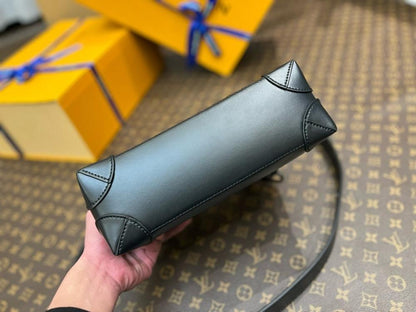 Stylish Travel Bag – Special Edition