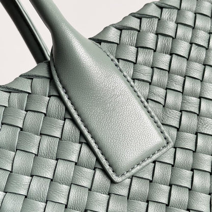 Classic Leather Shoulder Bag