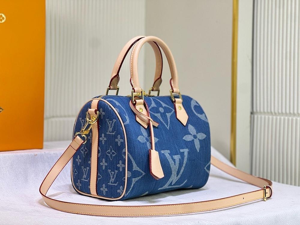 Modern Stylish Leather Top Handle Bag