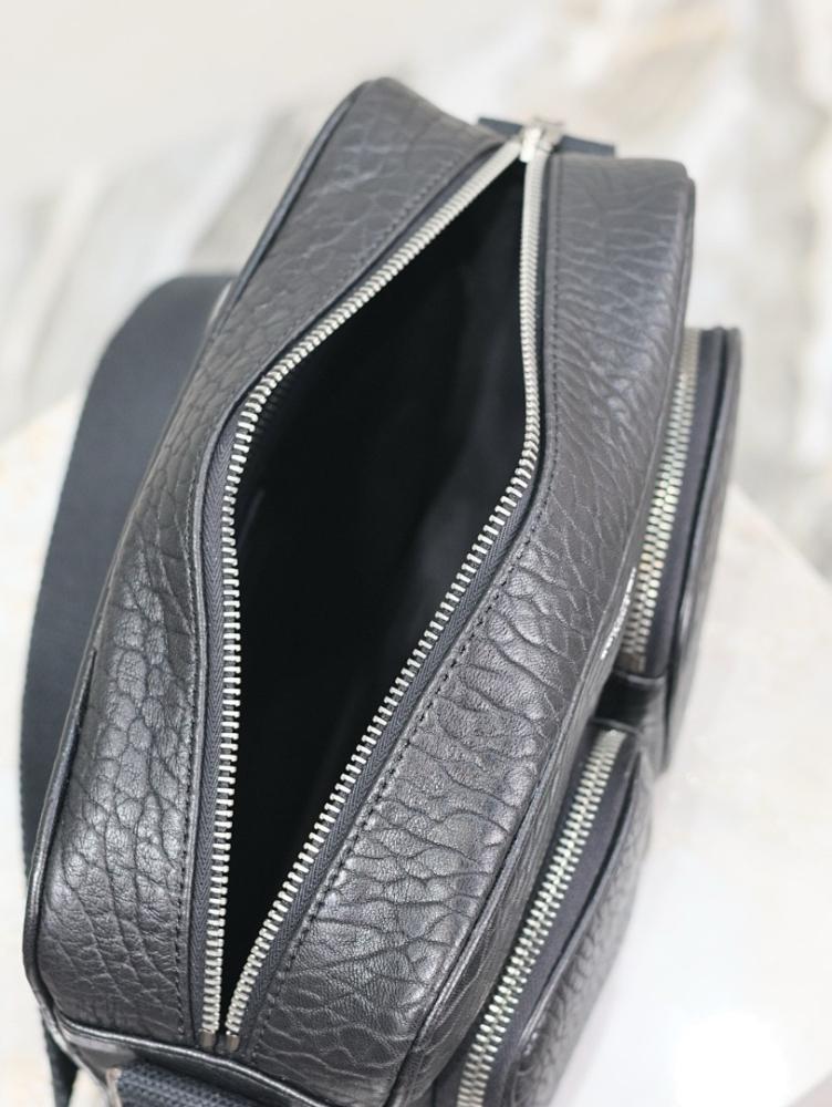 Italian-Inspired Stylish Black Leather Crossbody Bag