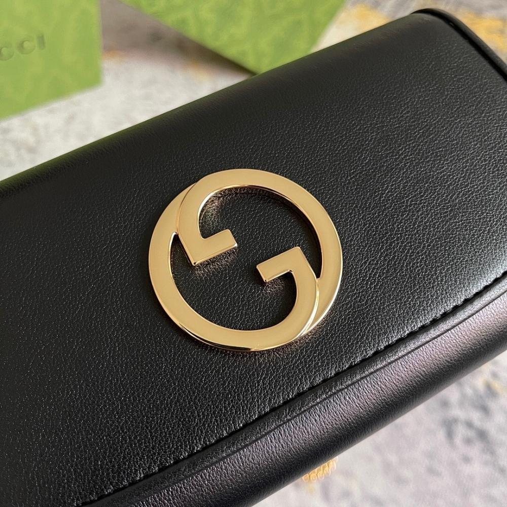 Modern Refined Shoulder Bag