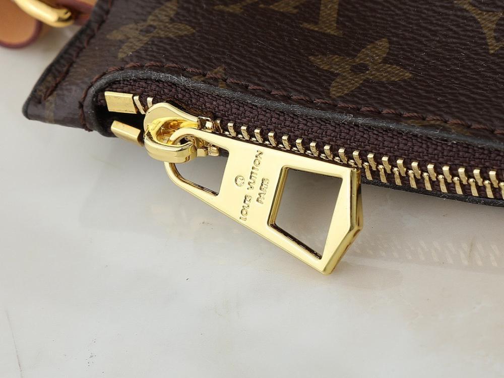 Stylish Monogram Leather Shoulder Bag – Limited Edition