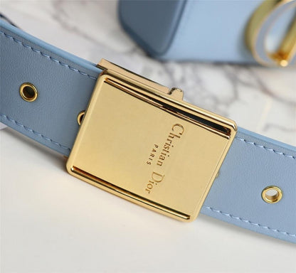 Stylish Shoulder Bag – Limited Edition