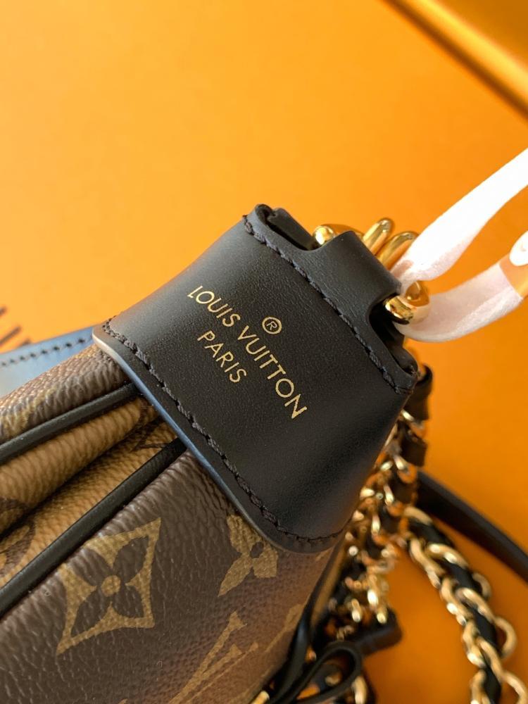Elegant Top Handle Bag