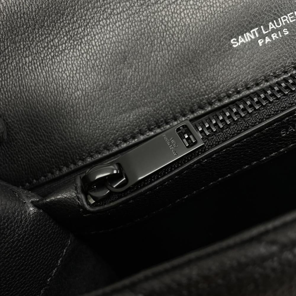 Classic Crossbody Bag