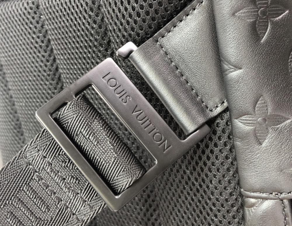 Elegant Shoulder Bag
