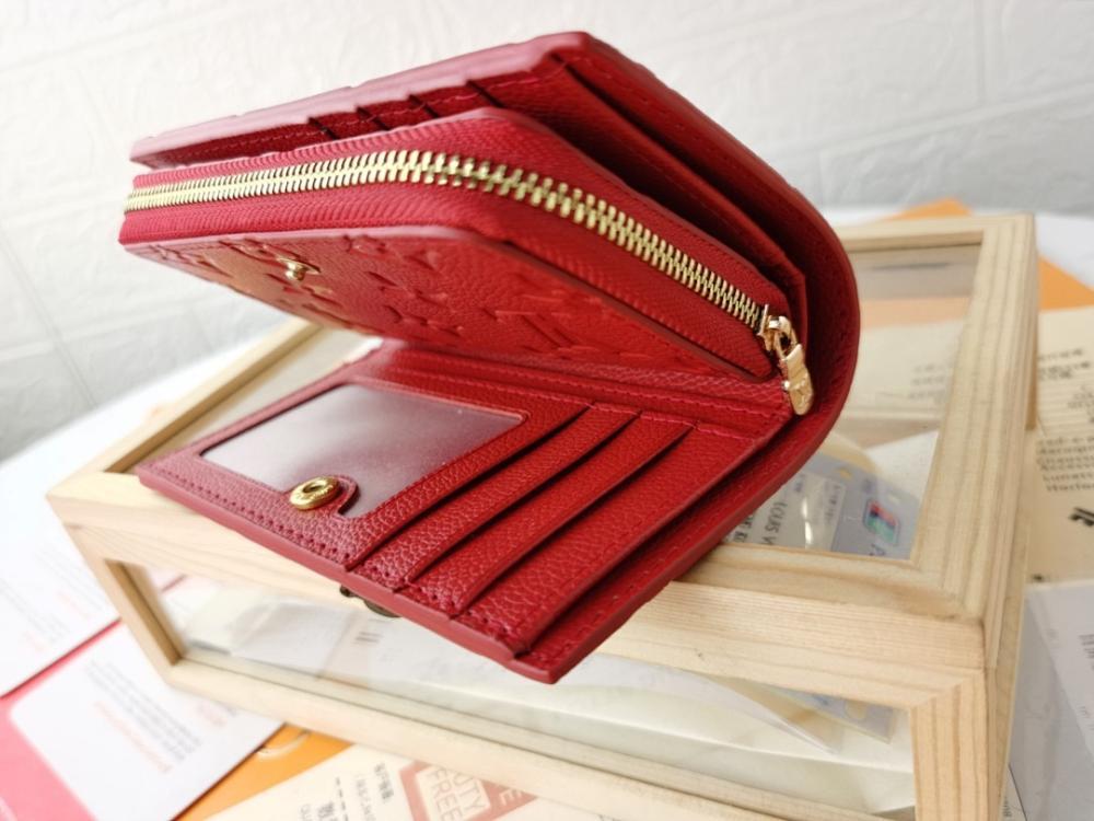Modern Gold Studded Wallet – Special Edition