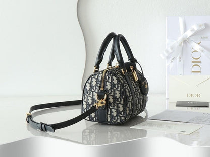 Modern Premium Quilted Leather Shoulder Bag