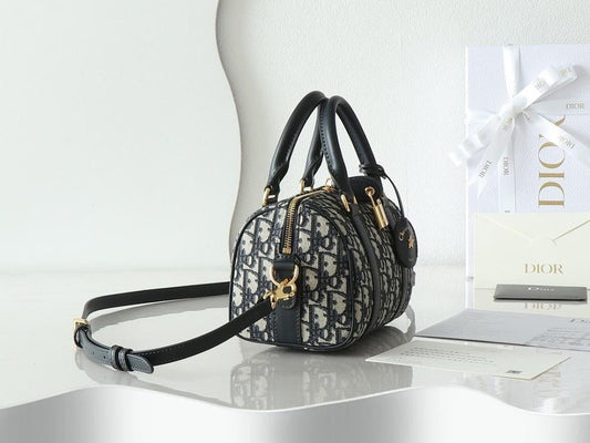 Modern Premium Quilted Leather Shoulder Bag
