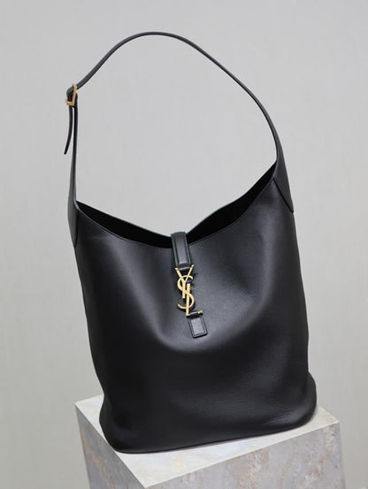 Classic Elegant Leather Bucket Bag – Special Edition