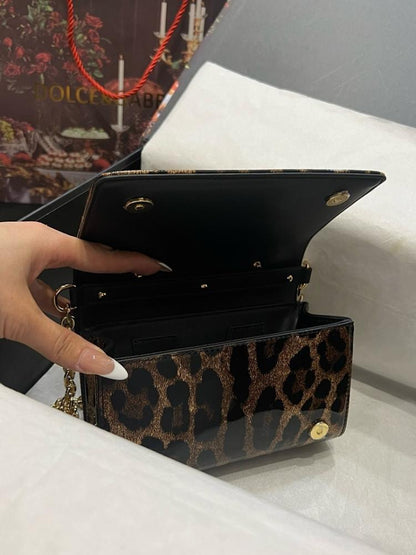 Stylish Premium Leather Crossbody Bag