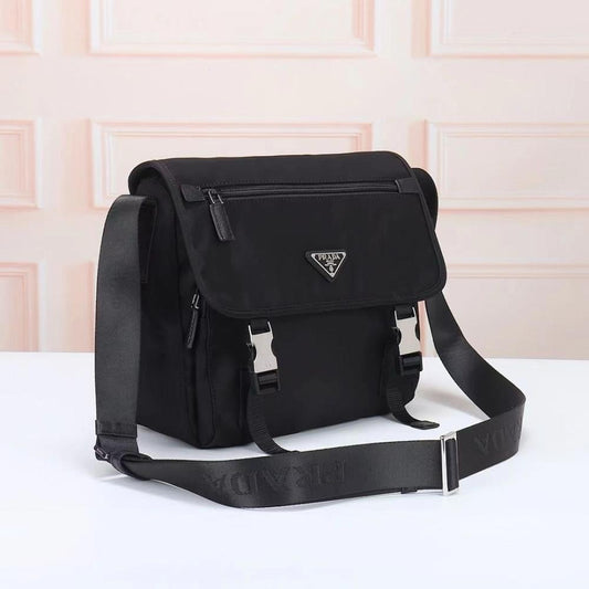 Stylish Refined Leather Crossbody Bag