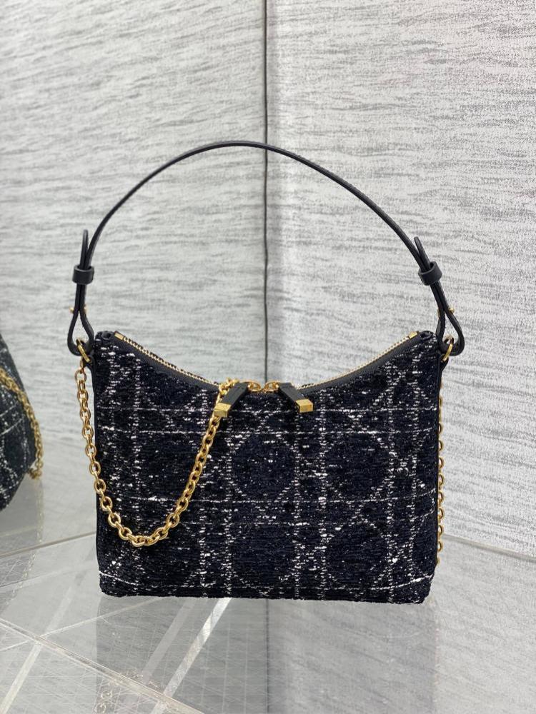 Black Shoulder Bag