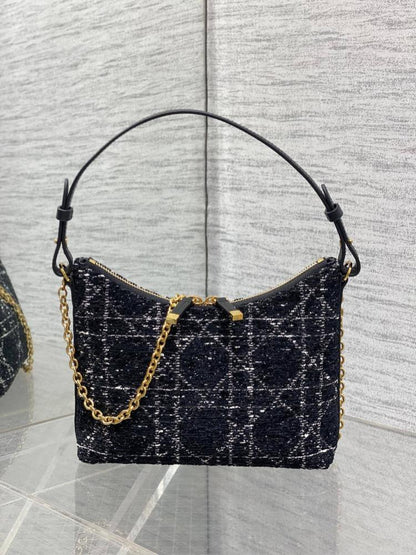 Black Shoulder Bag